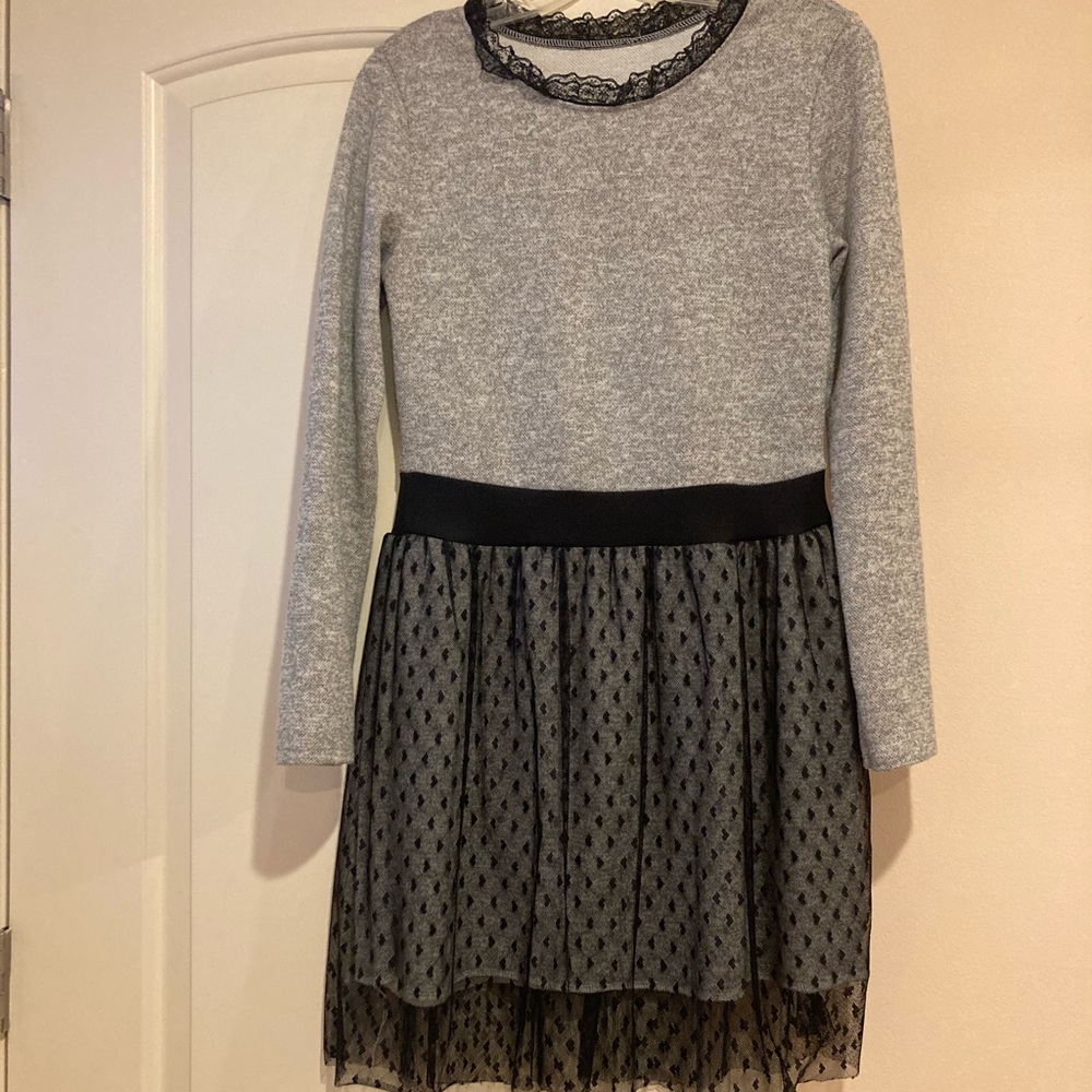 Gray Long Sleeve Dress with Lace Trim